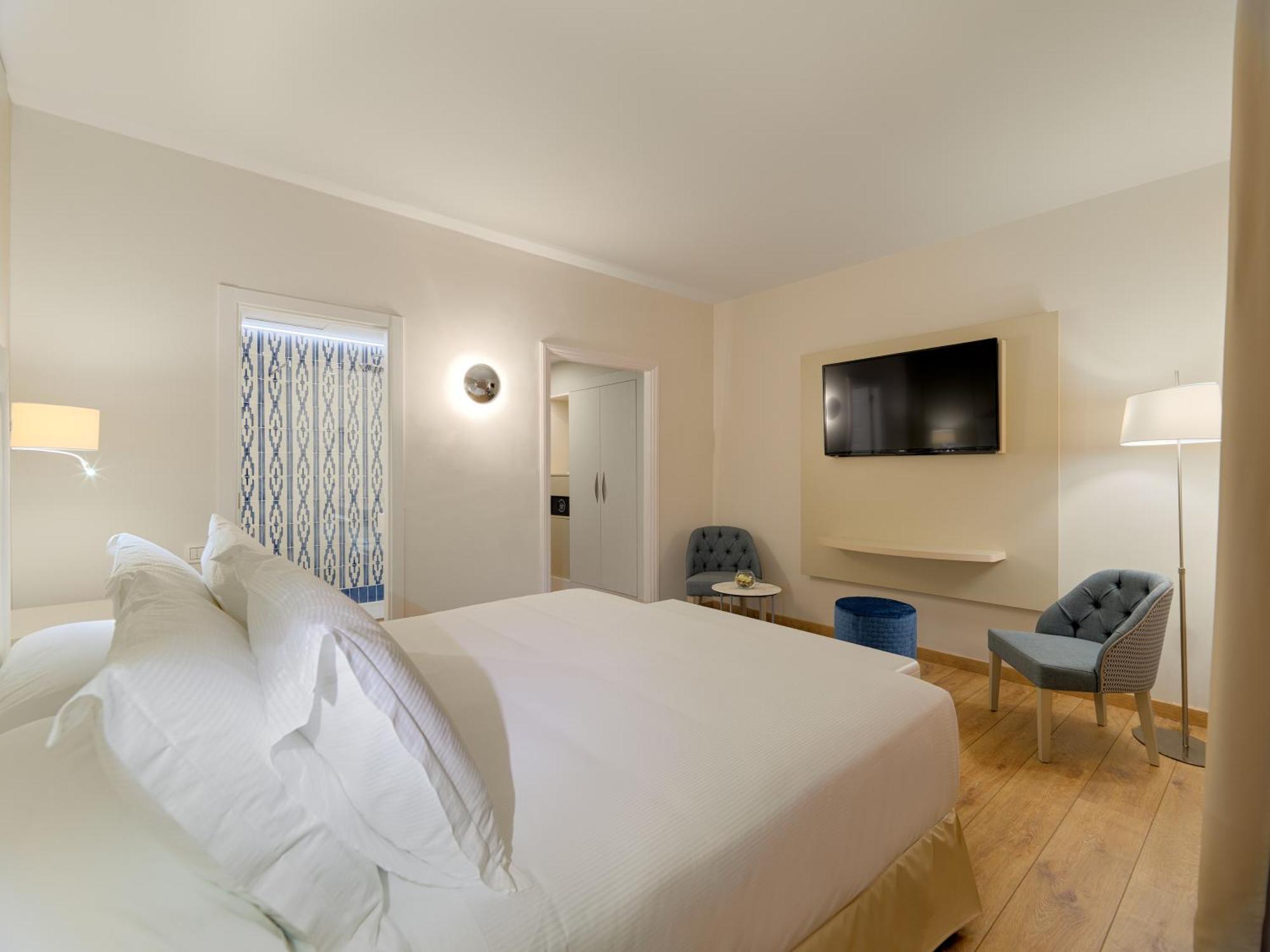 Superior Single Room
