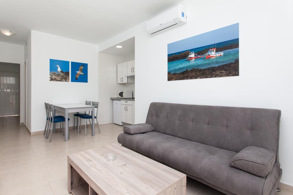 Two-Bedroom Apartment Sea View