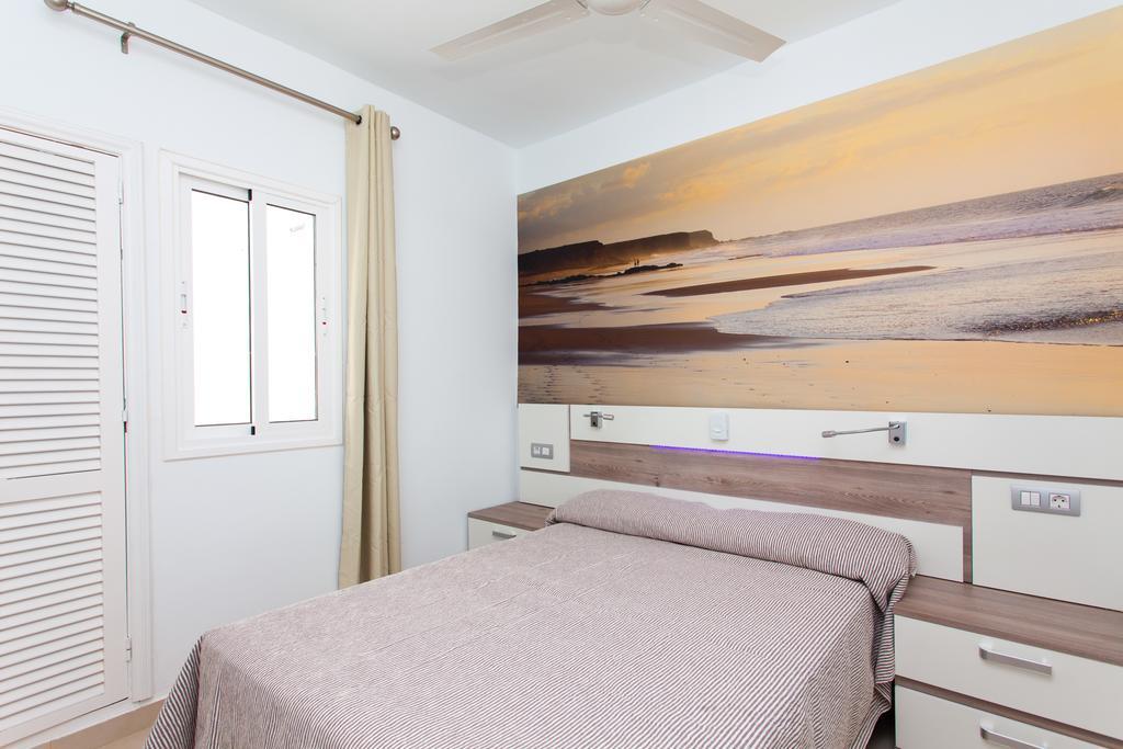 Two-Bedroom Apartment Sea View