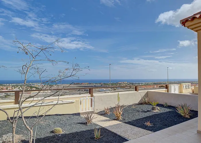 Private Terrace Home - Parking - Pool Caleta de Fuste