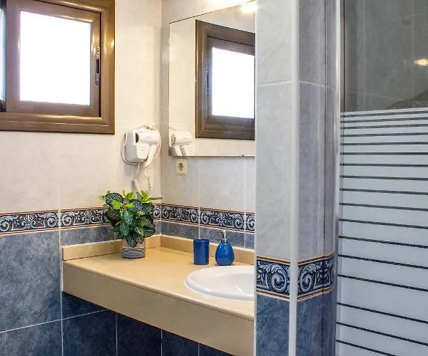 Villa Sol Y Paz, Espacioso Jardin Y Aparcamiento Corralejo