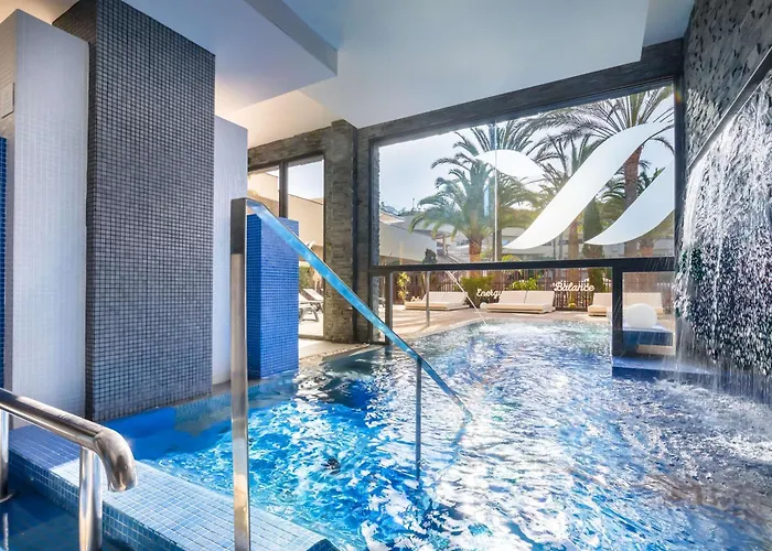 Hôtels avec jacuzzi à Corralejo