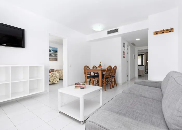 Apartamentos Livvo Erika (Adults Only) Corralejo