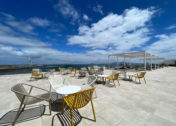 Boetiek Corralejo Surfing Colors Hotel&Apartments