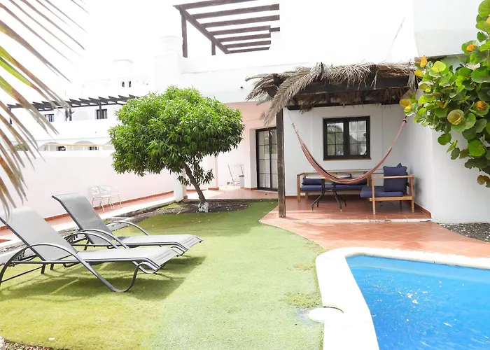 Villa El Roque Corralejo with Pool